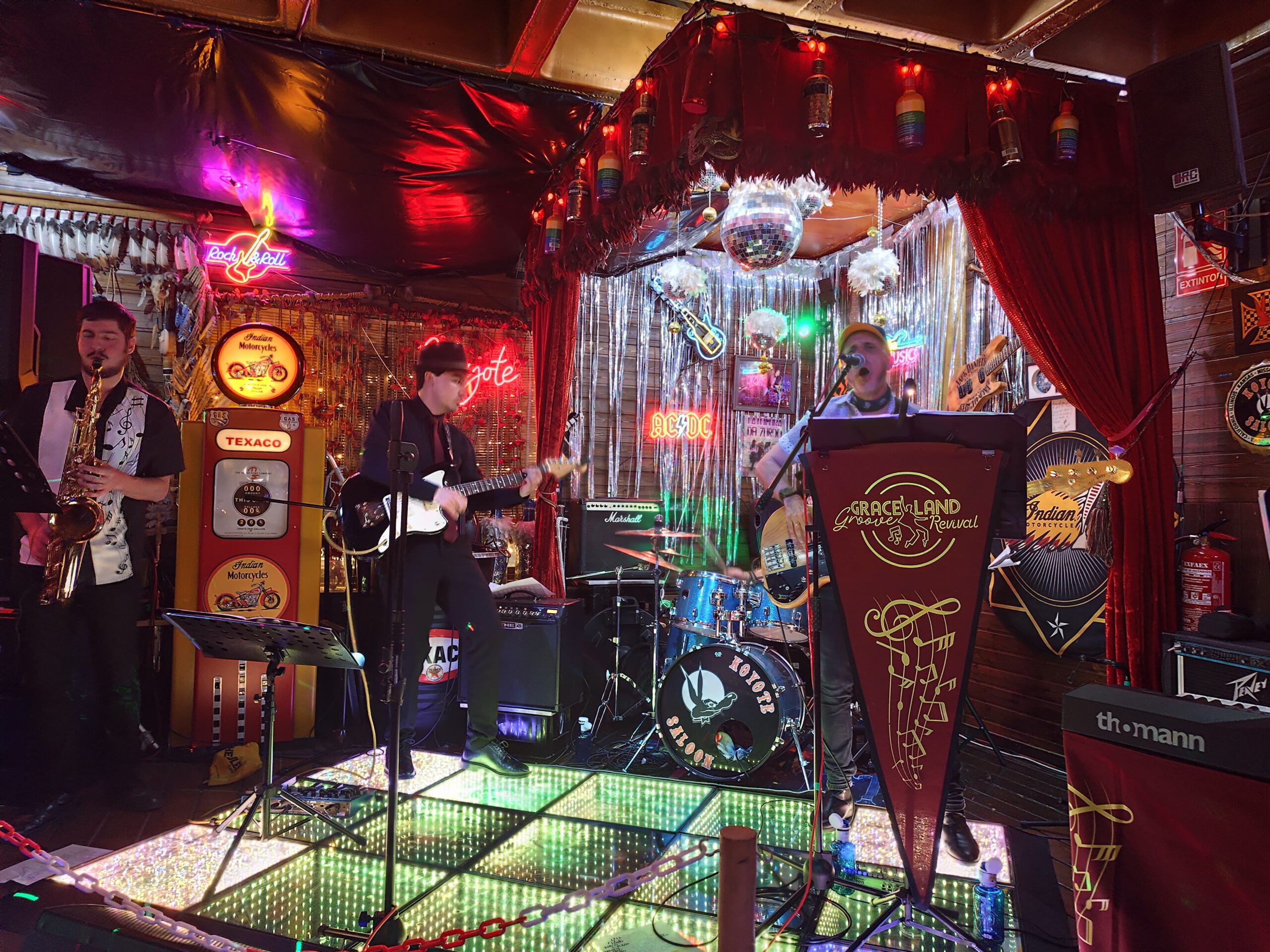 Una noche de rock and roll en el Koyote